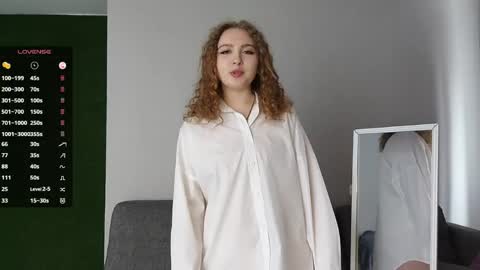 dorthaament online show from April 21, 9:05 am