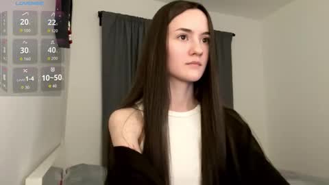 Alice and Mark online show from March 26, 11:21 pm