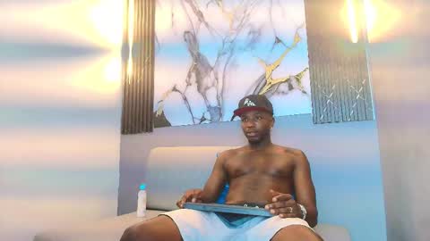 DOUGLAS online show from December 2, 12:09 am