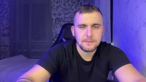 Snapshot of douglas_666 chatting on October 23, 7:15 pm douglas_666 online show from October 23, 7:15 pm