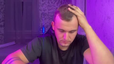 Snapshot of douglas_666 chatting on September 14, 7:48 pm douglas_666 online show from September 14, 7:48 pm