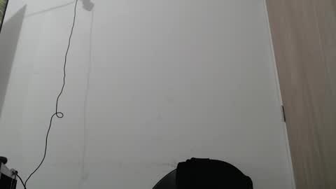 draco_boy2000 online show from December 19, 10:16 pm