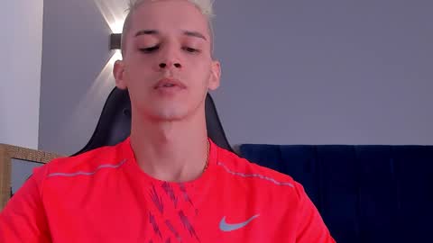 Snapshot of drake_carter1 chatting on March 11, 2:42 am drake_carter1 online show from March 11, 2:42 am