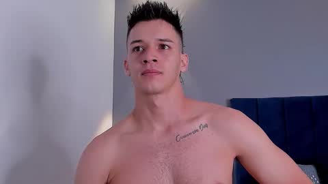 Snapshot of drake_carter1 chatting on October 18, 1:43 am drake_carter1 online show from October 18, 1:43 am