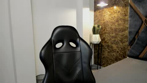 Draven online show from April 8, 11:35 am