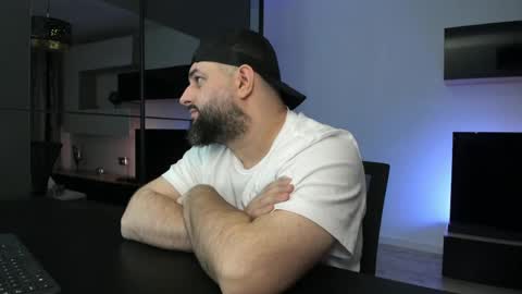 DravenPeak online show from April 18, 7:07 pm