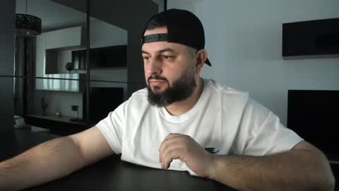 DravenPeak online show from April 21, 3:19 pm