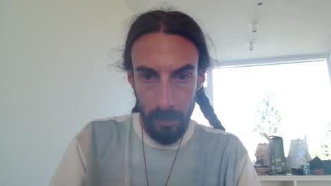 new profile Aircum99  online show from May 22, 9:27 am