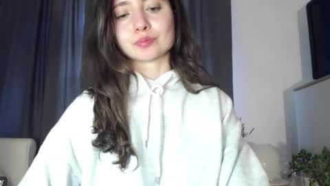 Nicole online show from March 18, 2:56 pm