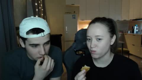 dream_reaper210635 online show from February 11, 5:28 pm