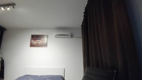 Johnny online show from November 19, 2:38 pm