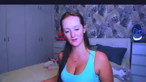 Snapshot of dreamesoul chatting on January 20, 12:28 pm dreamesoul online show from January 20, 12:28 pm