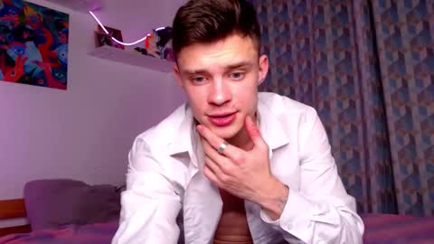 Adam Dream online show from November 26, 7:43 pm