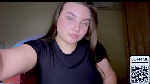 Mila online show from February 23, 4:53 pm