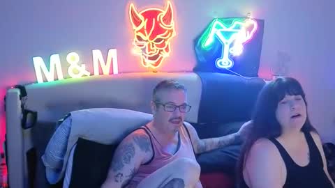DreamyCouple01 online show from May 21, 4:41 am