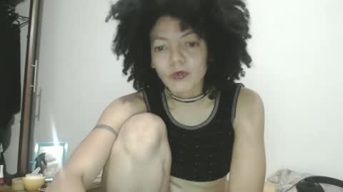 DreamyLatina online show from December 6, 1:57 am