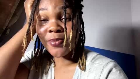 drip_queenxx1 online show from August 2, 3:03 pm