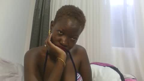 dripping_melanin88 online show from April 13, 12:20 pm