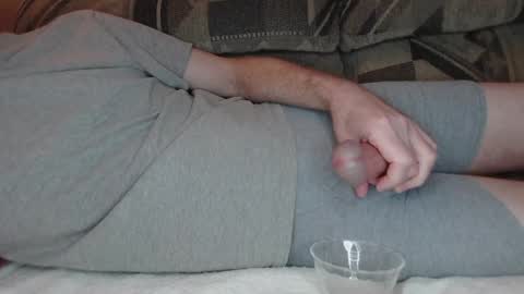 drippyjt online show from April 3, 2:18 am