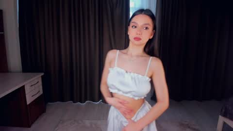 Emma online show from April 25, 5:09 am