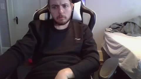 dude5757 online show from November 13, 7:05 pm