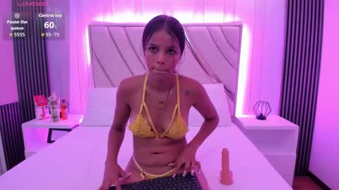 dulce online show from March 3, 11:17 am