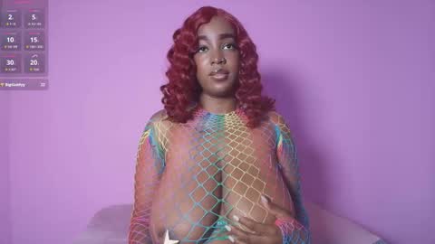 Snapshot of dulce_mariaahe chatting on September 17, 5:49 pm online show from September 17, 5:49 pm