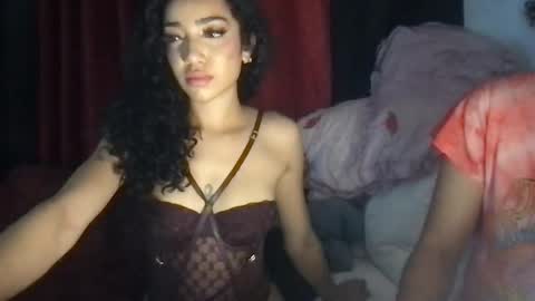 Dulcefuego69 online show from May 20, 5:59 am