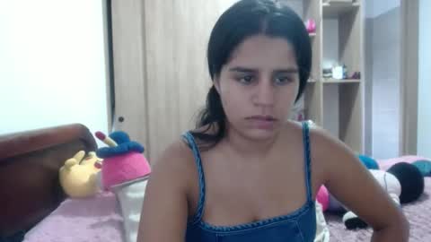 dulcekatty18 online show from December 13, 8:26 pm