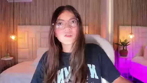 Snapshot of dulcevela chatting on September 11, 10:55 pm dulcevela online show from September 11, 10:55 pm