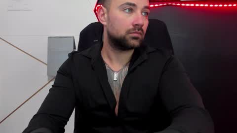 DuncanStone online show from March 25, 6:20 am