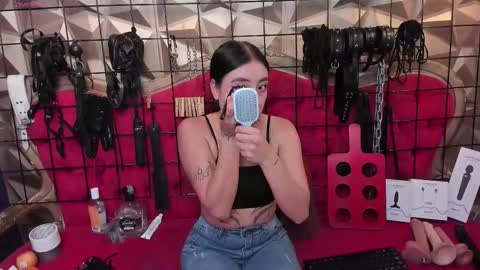 dunnadan_bms online show from December 4, 11:54 am