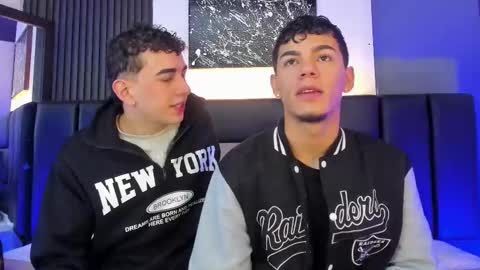 Thomas and Noah online show from November 20, 12:15 pm