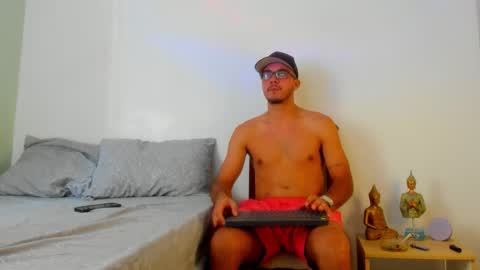 DUSAN  GREY online show from September 26, 7:33 pm