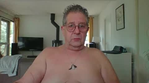 dutchsmooth online show from December 2, 9:41 am