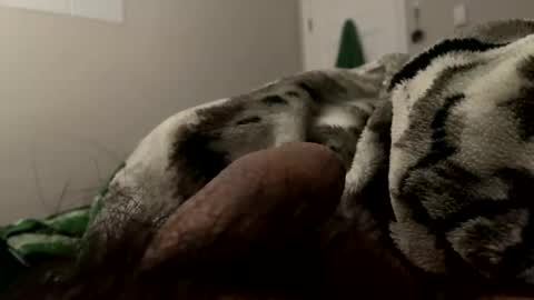 Snapshot of dylan56s chatting on February 12, 4:01 am Dylan online show from February 12, 4:01 am