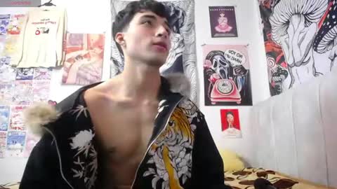 Dylan 3 online show from July 3, 12:26 am
