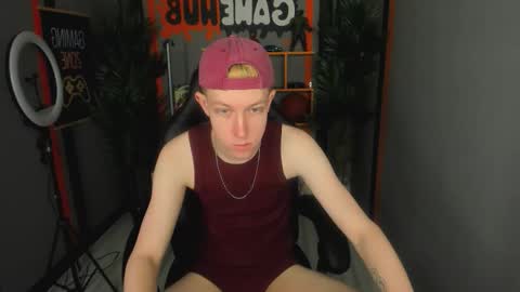 Dylan online show from February 8, 10:19 am