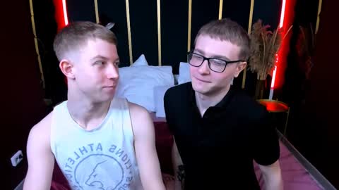 Dylan online show from March 31, 10:59 am