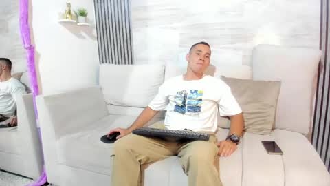 dylan_viper online show from May 28, 3:04 am