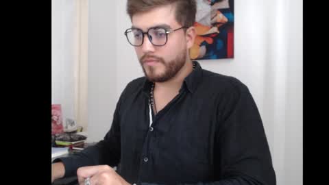 dylanhot10 online show from December 11, 8:28 pm