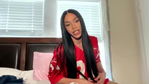 Dynasty online show from April 21, 6:59 pm