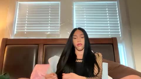 Dynasty online show from April 22, 9:00 pm