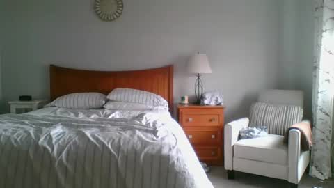 e3smith online show from March 8, 3:24 pm