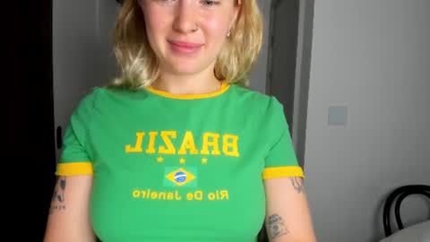 fansly - yourbestbaby online show from July 9, 2:37 am