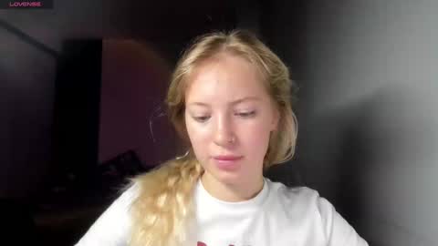 fansly - yourbestbaby online show from December 20, 2:41 am