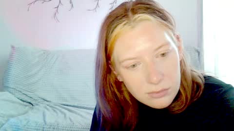 Lily online show from April 24, 12:40 pm