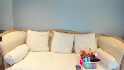 Allison online show from February 18, 4:14 pm