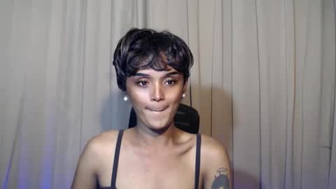 BEA DONT FORGET TO FOLLOW ME online show from December 21, 6:58 pm