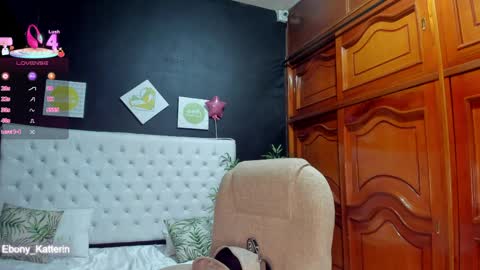 ebony_katterin online show from April 1, 11:11 am